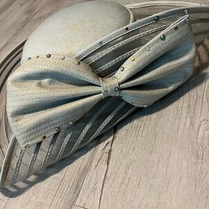 Vintage Gray Hat with Bow and Rhinestones